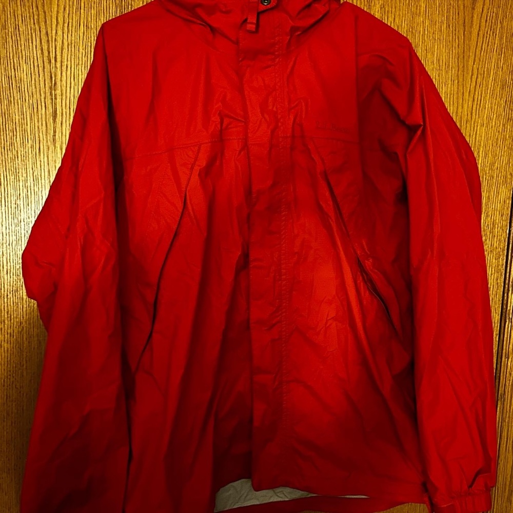 L.L. Bean Jacket/Windbreaker (red). Says mens but is unisex.
